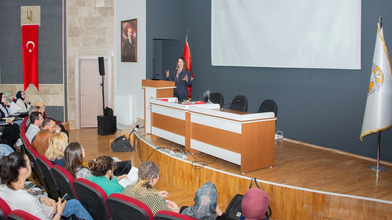 "Tüketiciler ürünlerdeki kimyasallara dikkat etmeli"